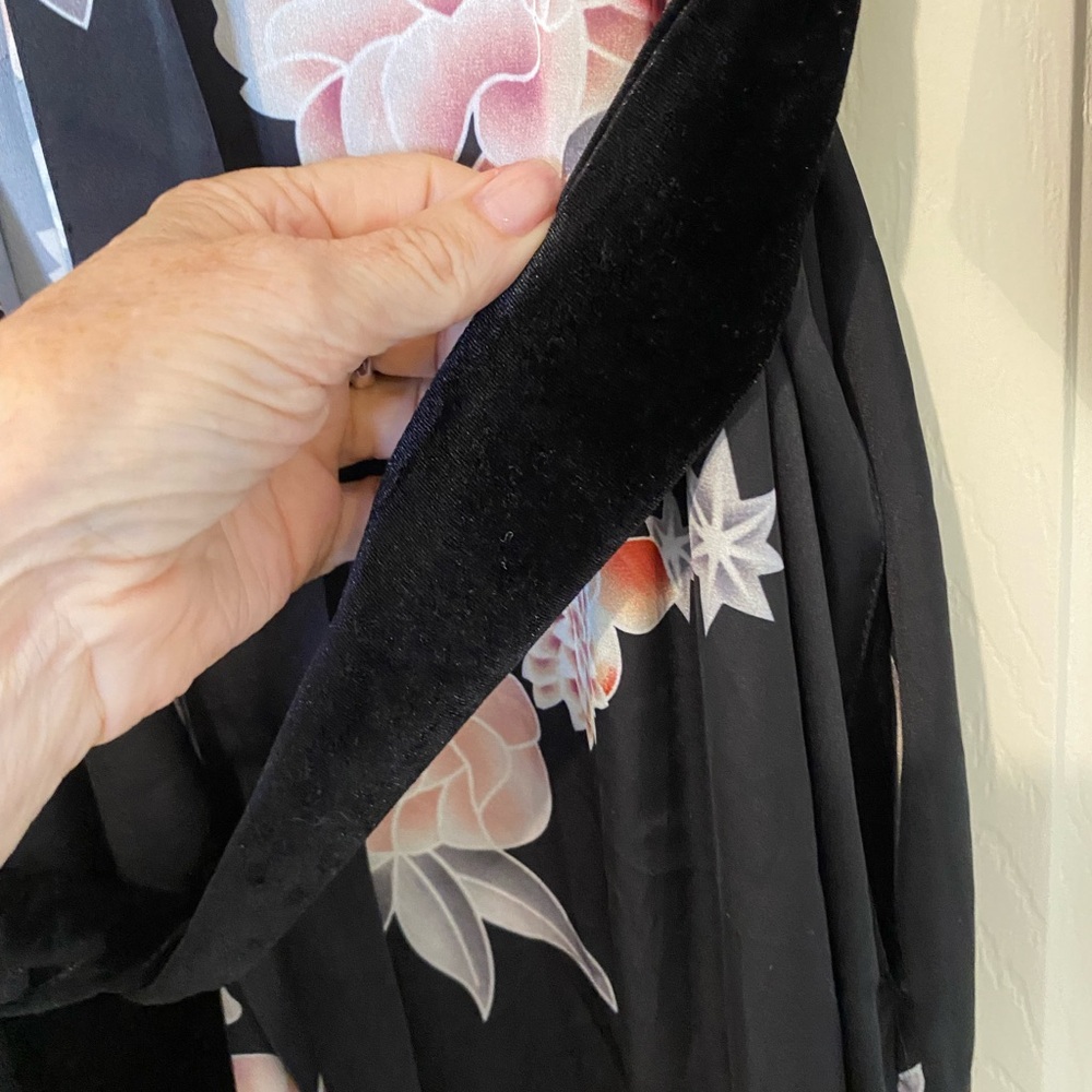 BABEYOND Kimono Robe Cover NWT - Picture 6 of 9